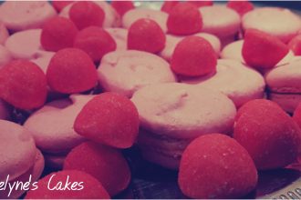 Macarons bonbons fraise Tagada